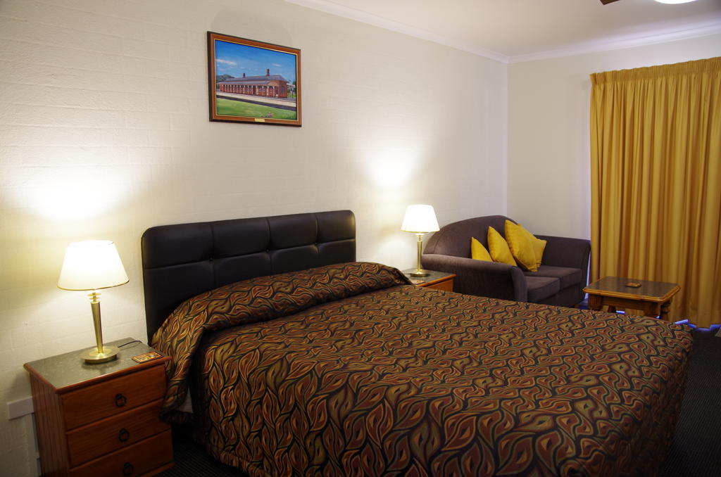 Stannum Lodge Motor Inn Станторп Номер фото