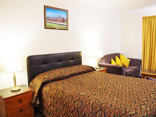 Stannum Lodge Motor Inn Станторп Экстерьер фото